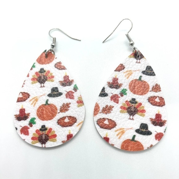 Faux Leather Teardrop Thanksgiving Feast Print Earrings - Picture 2 of 4